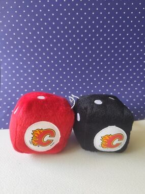 3/$25💙NHL Calgary Flames Plush Fuzzy Dice